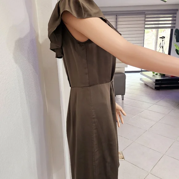 Banana Republic Elegant Olive Green Off-Shoulder Dress - Picture 4 of 10